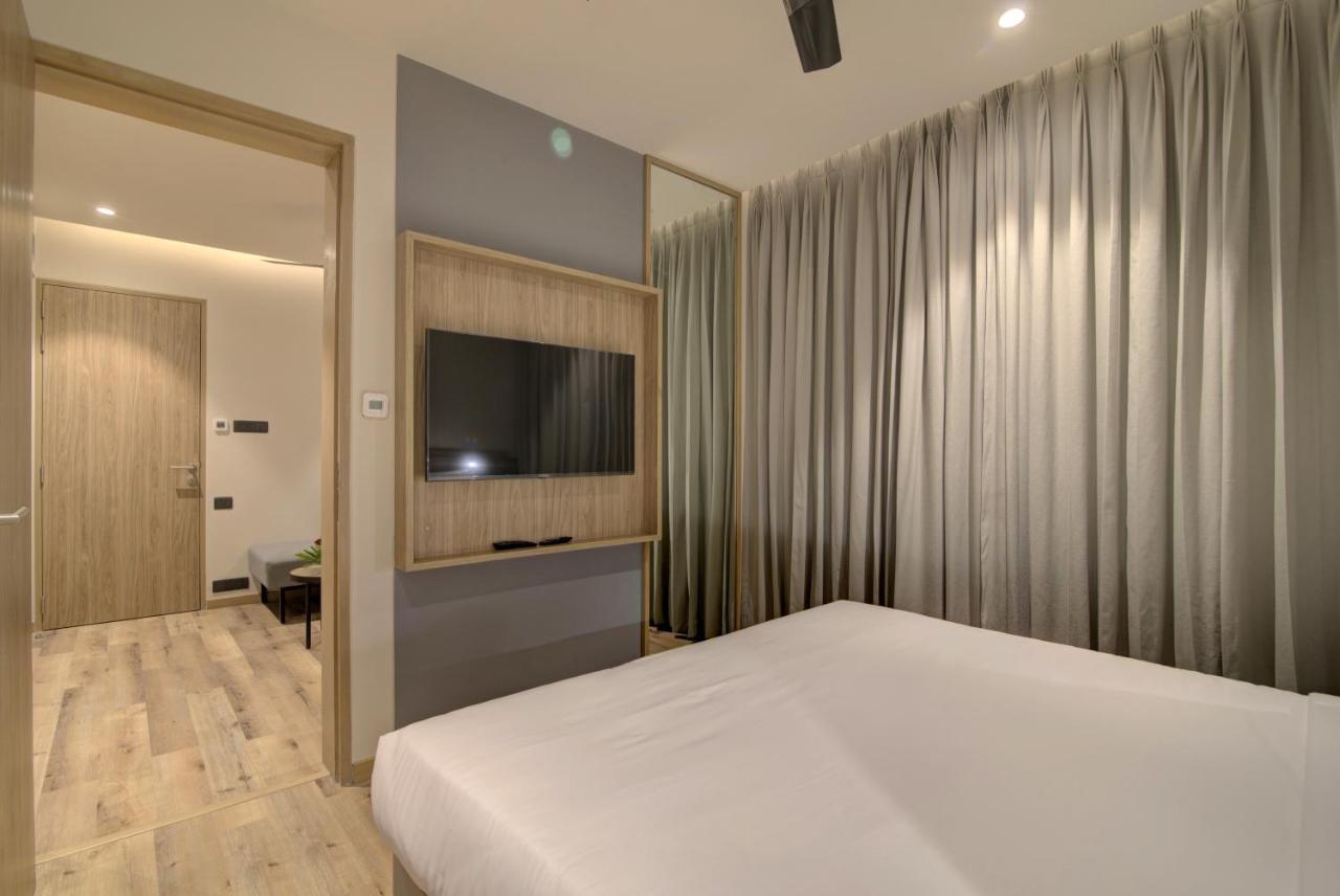 7 Apple Hotel Pratap Nagar, ジャイプール エクステリア 写真