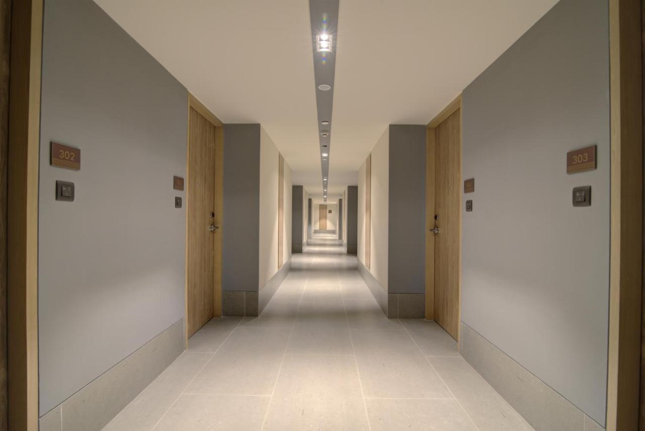 7 Apple Hotel Pratap Nagar, ジャイプール エクステリア 写真